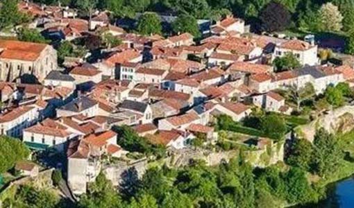 梧州回乡建别墅为什么一定要选专业乡墅公司